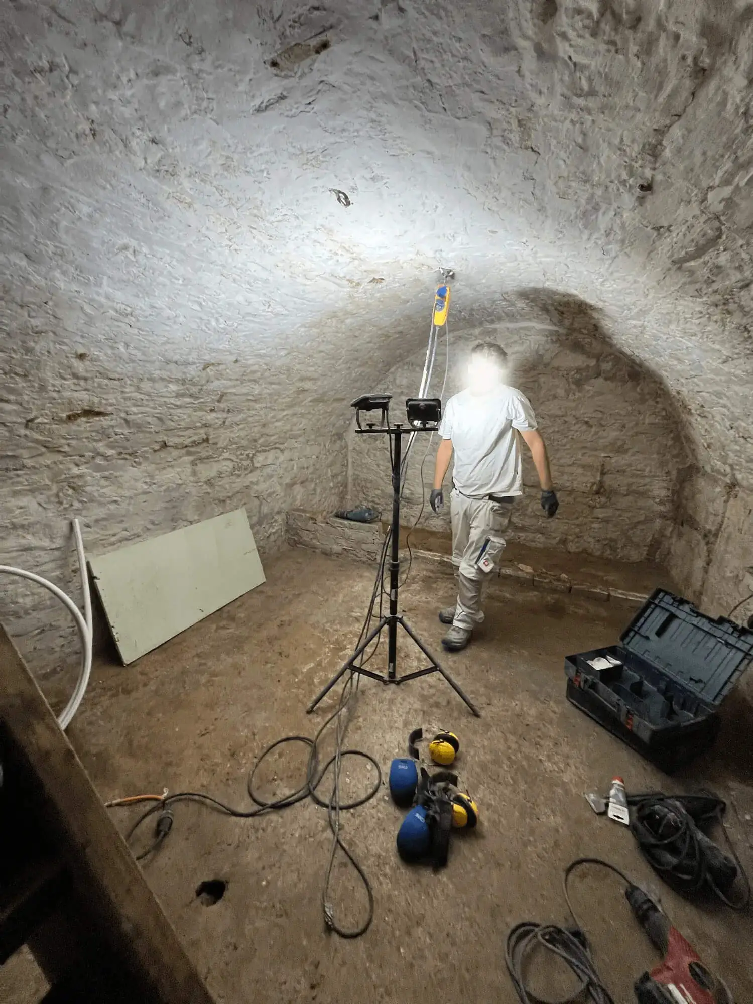 Keller vorher - Sanierung Bonn